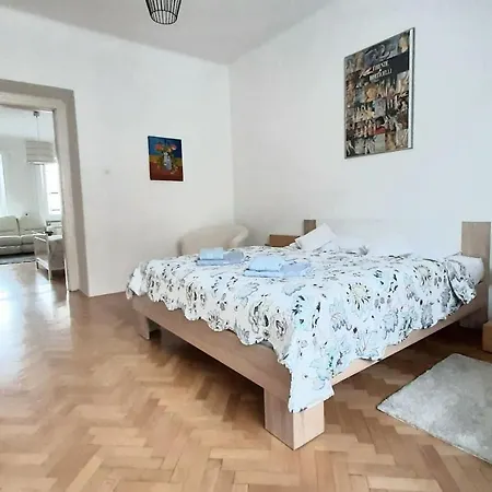 Central Point - Free Parking Appartement *