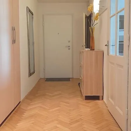 Appartement Central Point - Free Parking *