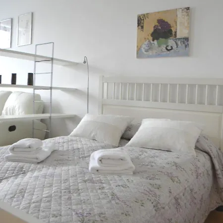 Central Point - Free Parking Appartement